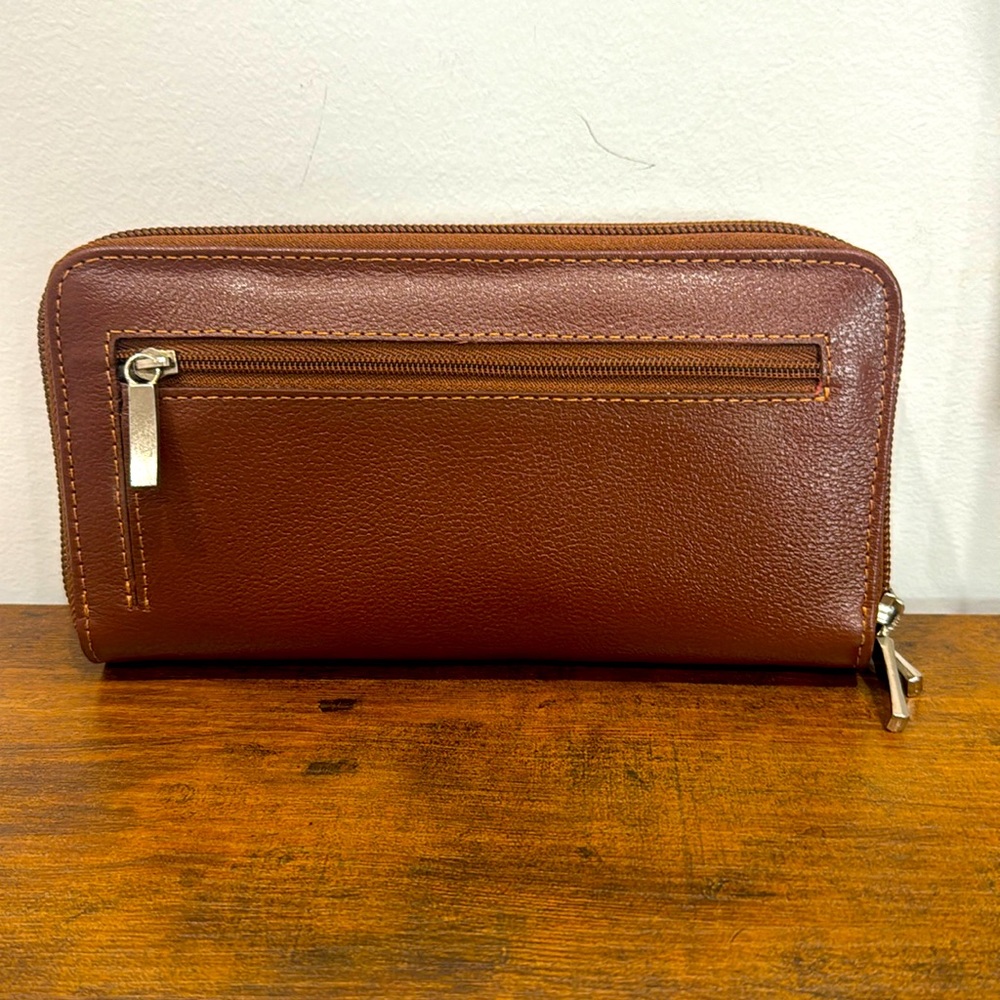 wallet - Picture 2 of 5